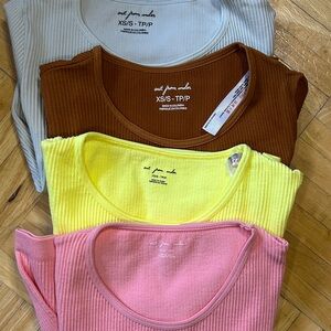 NWOT out from under crop top xs/s bundle deal